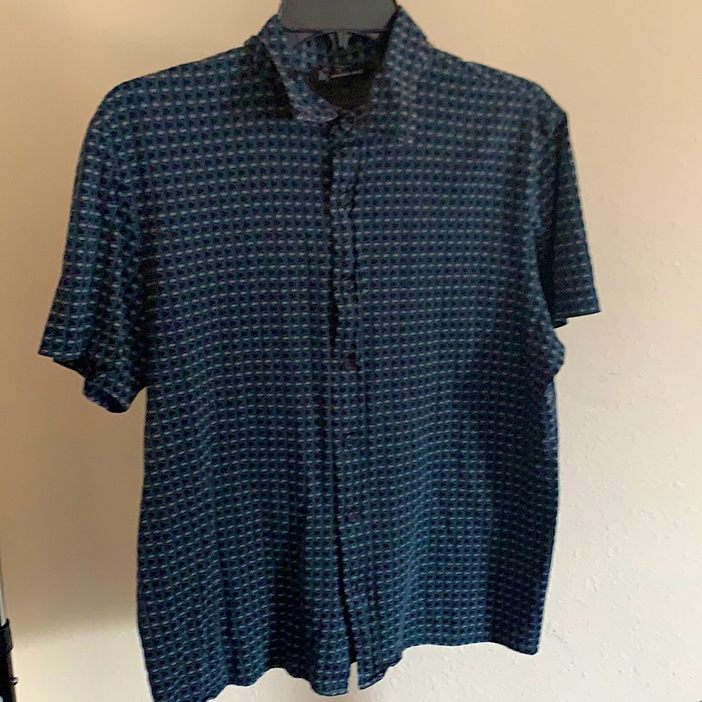 Printed men’s button up